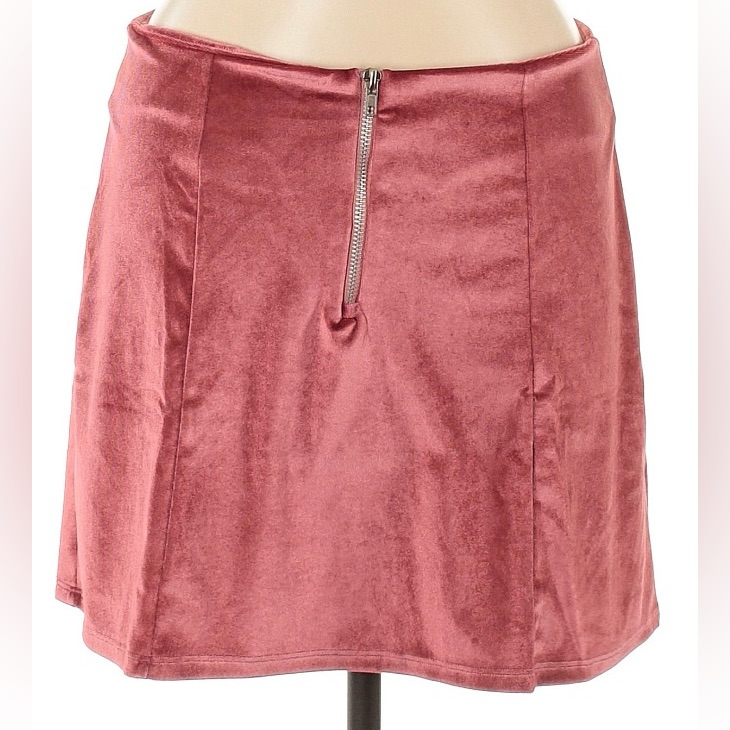 Nwt Lezat Women’s Pink Velvet Micro Mini Skirt